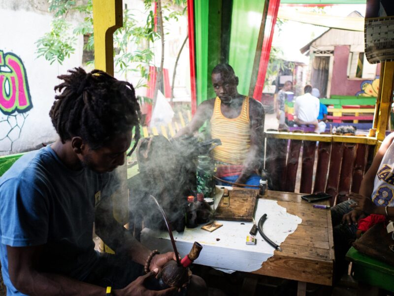 cannabis bar patong